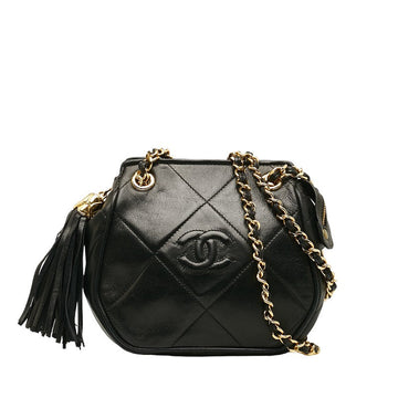 Top Quality Chanel   Chain Shoulder Bag in Lambskin Black