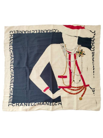 pearl accessory scarf Chanel