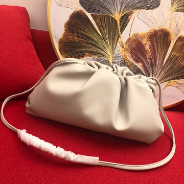 B-VENETA STYLISH HANBAGS FOR WOMEN - - 251