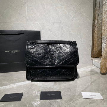 Luxe Carry - YSL Bag - 4043