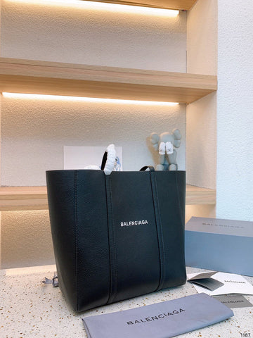 Luxe Carry - BGA Bags - 1588