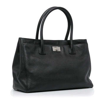 Black Top Quality Chanel Reissue E/W Cerf Tote
