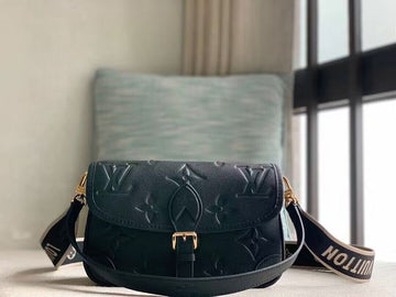 Luxe Carry - LV Bags - 15617