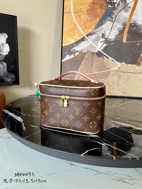 Luxe Carry - LV Bags - 15731