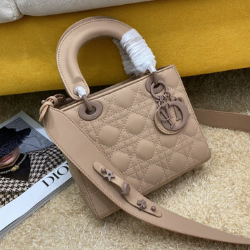 LADY MY ABC BAG 20CM BEIGE CANNAGE LAMBSKIN Luxe Carry Bags