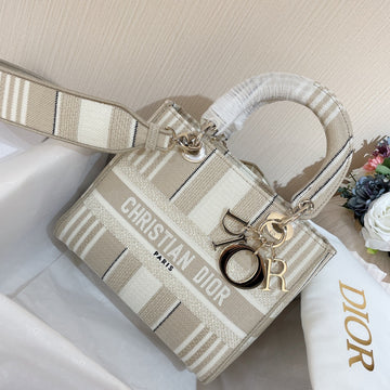 MEDIUM LADY-DLITE BAG BEIGE STRIPES EMBROIDERY Luxe Carry