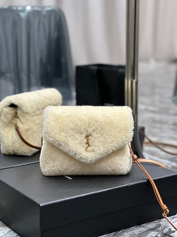 Luxe Carry - YSL Bag - 3920