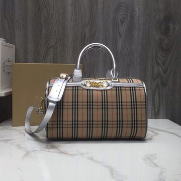 B-Berry - Luxe Carry  Small 1983 Check LiNike Bowling Bag White/Brown For Women, Women’s Bags 9.1in/23Luxe Carry