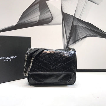 Luxe Carry - YSL Bag - 2228