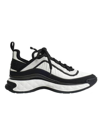 CC Logo Mixed Fiber Low Top Sneakers Black White Chanel