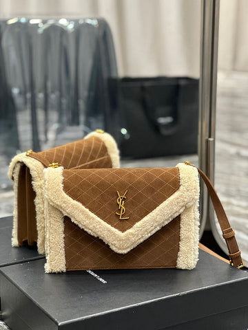Luxe Carry - YSL Bag - 3931