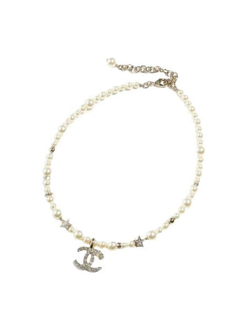 WoMen's CC Logo Star Crystal Pearl Necklace White Chanel