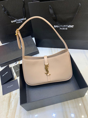 Luxe Carry - YSL Bag - 2384