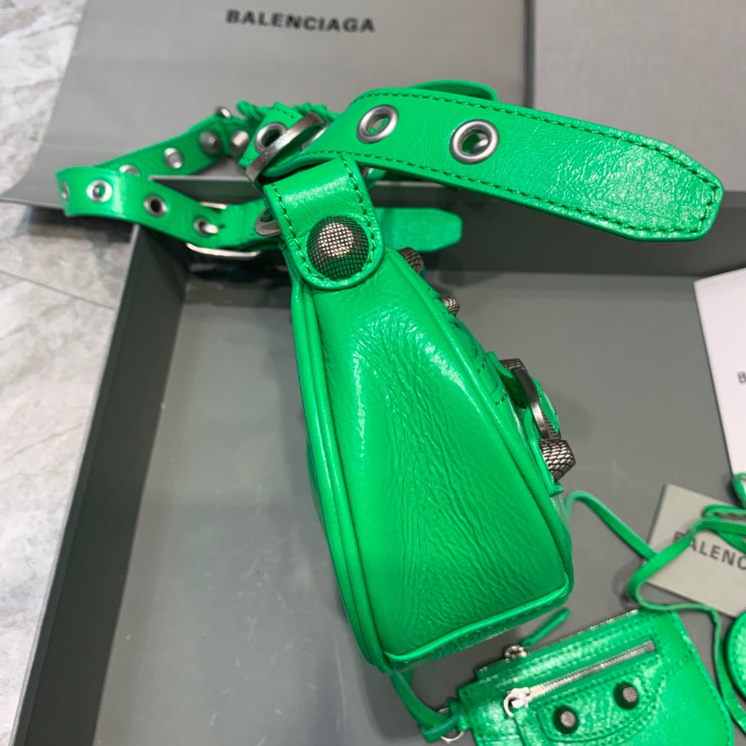 BLN-Ciaga Le Cagole XS Shoulder Bag In Green, For Women,  Bags 10.2in/26Luxe Carry 6713091VG9Y3809