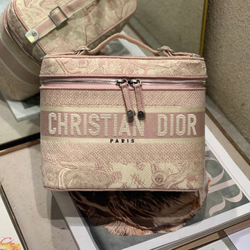 CROSSBODY MINI 18 VANITY CASE IN PEACH PINK MONOGRAM OBLIQUE JACQUARD By Luxe Carry
