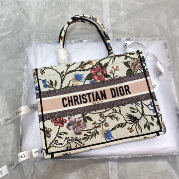 MEDIUM BOOK TOTE BAG 36 IN BEIGE COTTON WITH MULTICOLOR EMBROIDERY Luxe Carry Bags