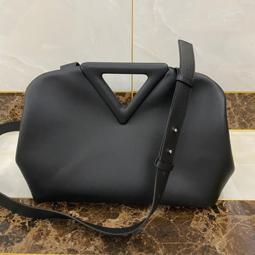 TRIANGLE HANDLE BAG 31 IN BLACK LAMBSKIN Luxe Carry