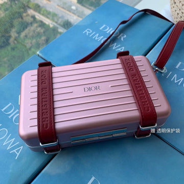 RIMOWA 20 CASE BAG IN LIGHT PINK ALUMINUM MAGNESIUM Luxe Carry
