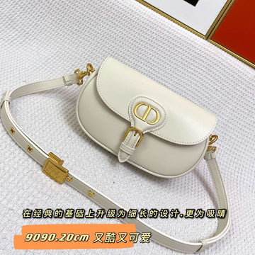 MINI BOLuxe CarryY EAST-WEST 20 BAG IN WHITE CALFSKIN Luxe Carry