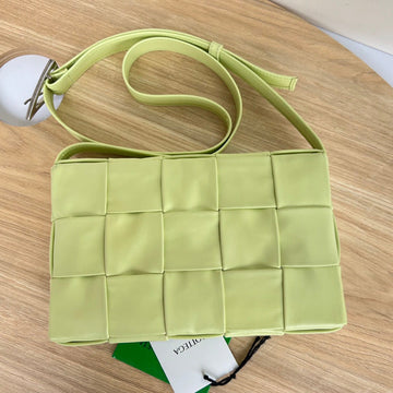 SMALL CASSETTE 23 IN PINE GLADE CALFSKIN by Luxe Carry
