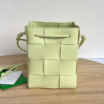 SMALL CASSETTE BUCKET 18 IN PASTEL YELLOW CALFSKIN by Luxe Carry