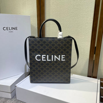 TRIOMPHE 32 BLACK IN PATTERN CALFSKIN Luxe Carry