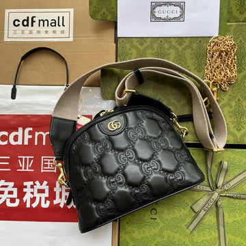 MATELASSÉ LEATHER SHOULDER BAG 23 IN BLACK EMBOSSED CALFSKIN GOLD HARDWARE Luxe Carry