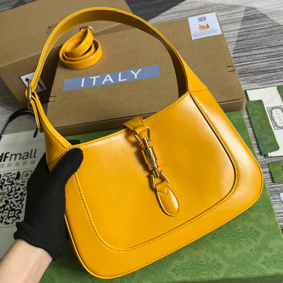 GG JACKIE SMALL 28 SHOULDER BAG IN YELLOW CALFSKIN by Luxe Carry
