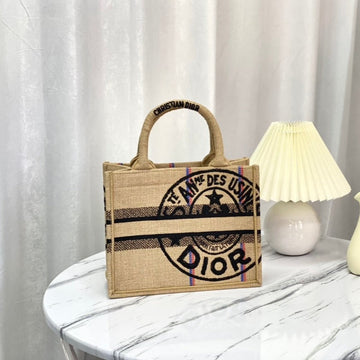 SHOPPING BAG 26 IN BEIGE AND BLACK EMBROIDERED CANVAS Luxe Carry Bags