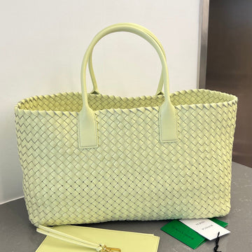LARGE CABAT 51 IN PASTEL YELLOW LAMBSKIN Luxe Carry