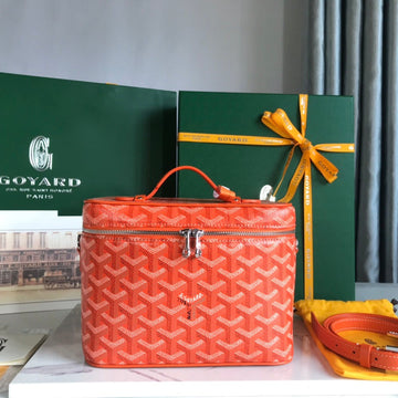 M VANITY CASE 20 IN ORANGE GOYARDINE CANVAS by Luxe Carry