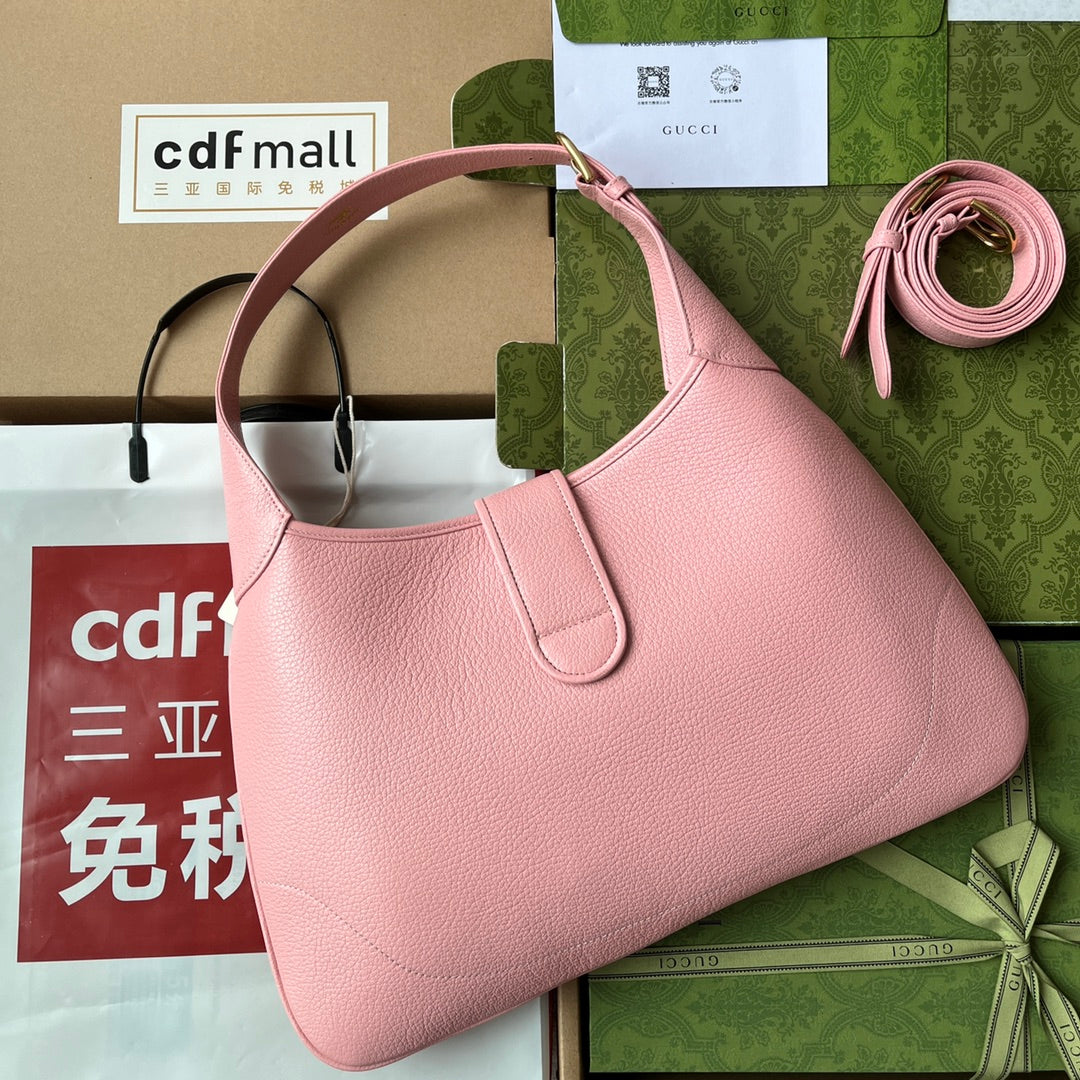 MEDIUM SHOULDER BAG 39 IN LIGHT PINK CALFSKIN GOLD HARDWARE Luxe Carry Bags