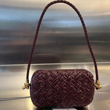 KNOT 20 IN BAROLO LAMBSKIN WITH CHAIN by Luxe Carry