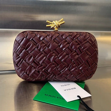 KNOT 19 IN BAROLO LAMBSKIN Luxe Carry