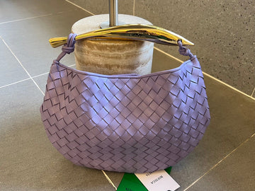 SARDINE 33 WITH CHAIN IN LIGHT PURPLE LAMBSKIN Luxe Carry