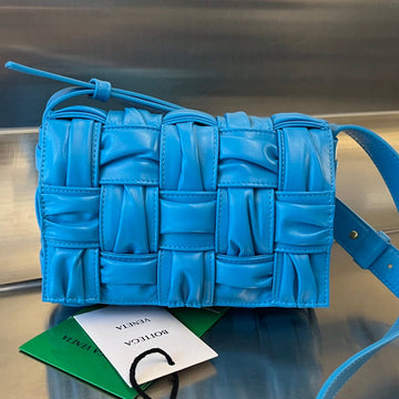 MINI CASSETTE 19 IN SKY BLUE SOFT LAMBSKIN Luxe Carry Bags