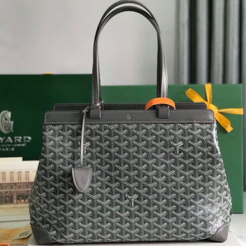 BELLECHASSE BIAUDE PM BAG 36 IN GRAY GOYARDINE CANVAS AND CALFSKIN TRIM by Luxe Carry