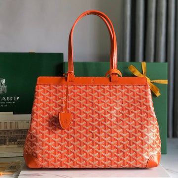 BELLECHASSE BIAUDE PM BAG 36 IN ORANGE GOYARDINE CANVAS AND CALFSKIN TRIM Luxe Carry