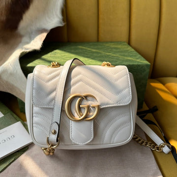 GG MARMONT MINI 18 HANDBAG IN WHITE CALFSKIN Luxe Carry