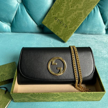 BLONDIE SHOULDER BAG 21 IN BLACK CALFSKIN GOLD HARDWARE Luxe Carry