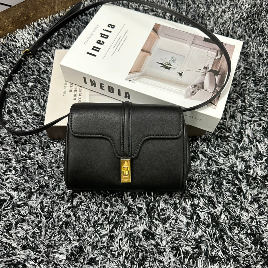 CLASSIC MINI 18 BLACK CALFSKIN Luxe Carry