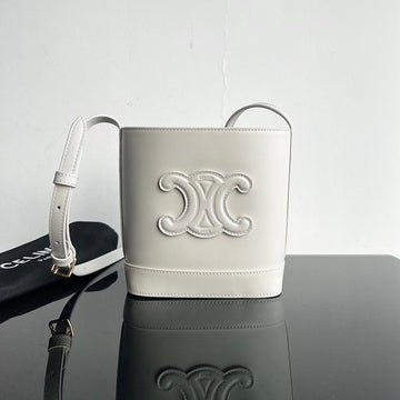 CUIR TRIPHOME 19 WHITE SMOOTH CALFSKIN BUCKET BAG by Luxe Carry