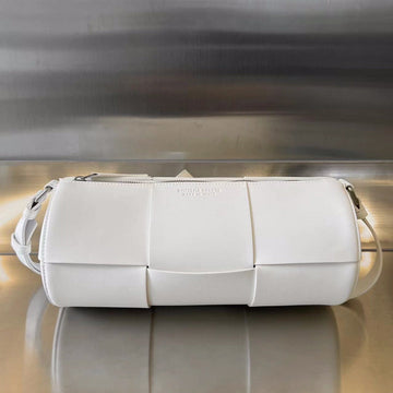 CYLINDER CASSETTE 30 IN WHITE CALFSKIN Luxe Carry
