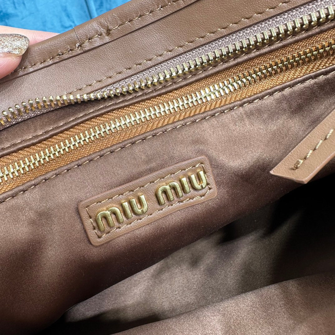 SHOULDER BAG 33 IN BROWN CALFSKIN GOLD HARDWARE By Luxe Carry