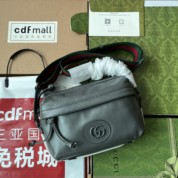SHOULDER BAG 23 IN GRAY CALFSKIN Luxe Carry