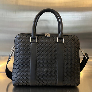 SLIM INTRECCIATO BRIEFCASE 36 BLACK CALFSKIN Luxe Carry Bags