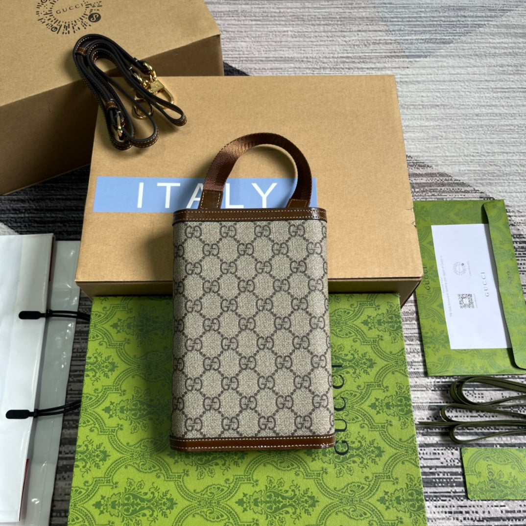 GG CLASP CLUTCH 20 IN BEIGE CANVAS AND BROWN CALFSKIN by Luxe Carry