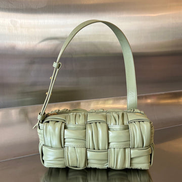 SMALL BRICK CASSETTE 23 IN SWAMP GREEN SOFT LAMBSKIN by Luxe Carry