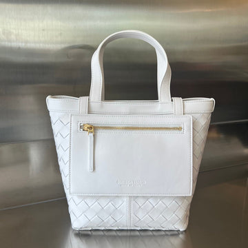 FLIP FLAP 23 BAG IN WHITE LAMBSKIN Luxe Carry