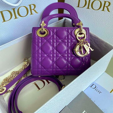 LADY 17 IN VIOLET PURPLE LAMBSKIN WITH CANNAGE PATTERN Luxe Carry Bags
